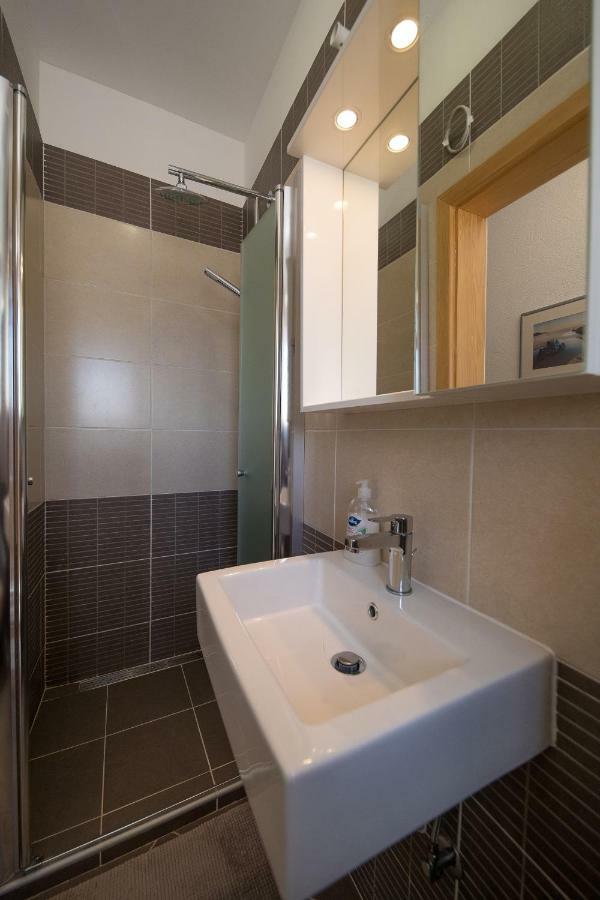Apartment Zorica ซริกเวนิซา ภายนอก รูปภาพ